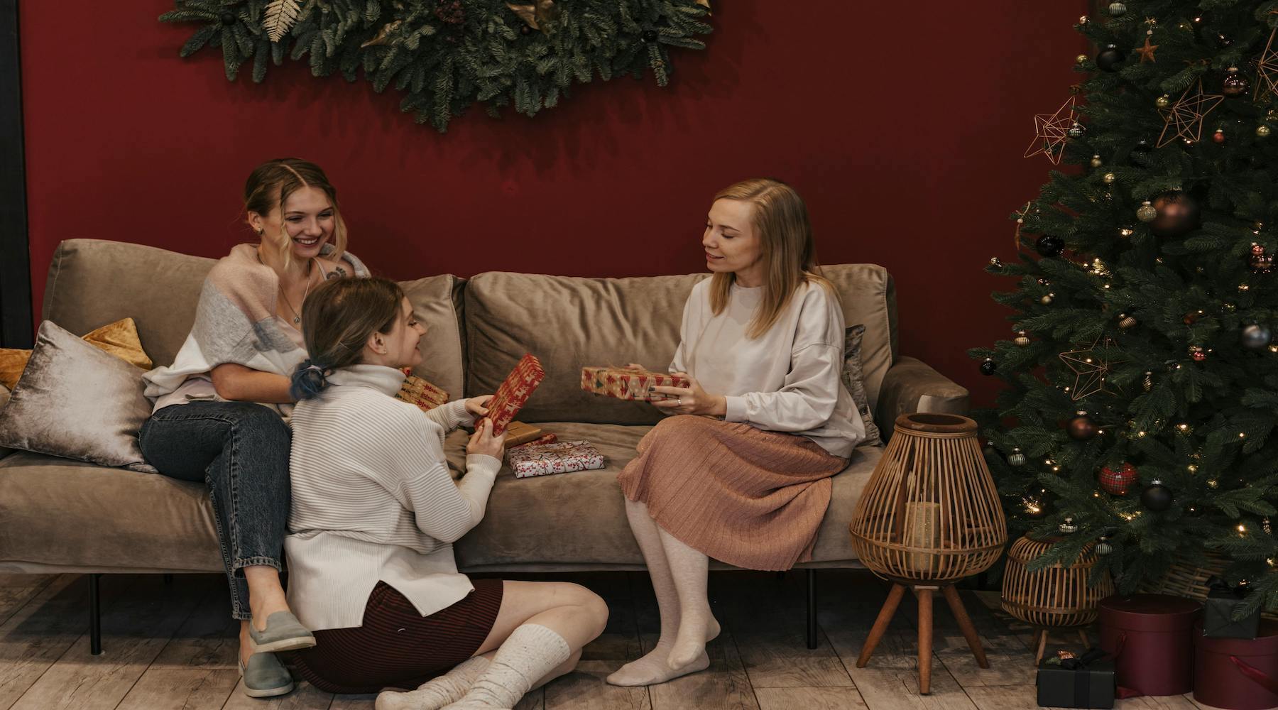 Bandelettes Are The Perfect Holiday Accessory