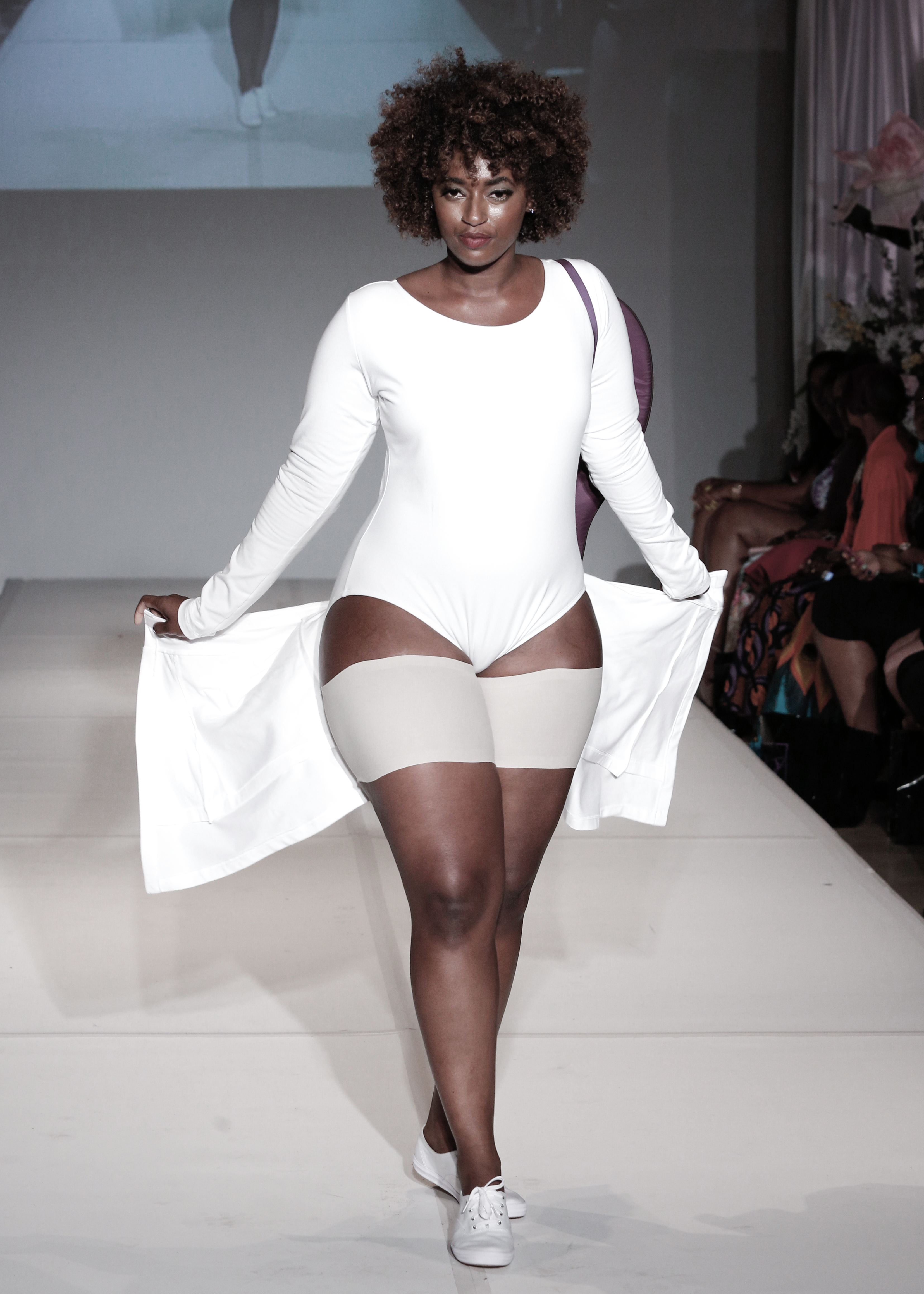 Performance Thigh Bands by Bandelettes® | White